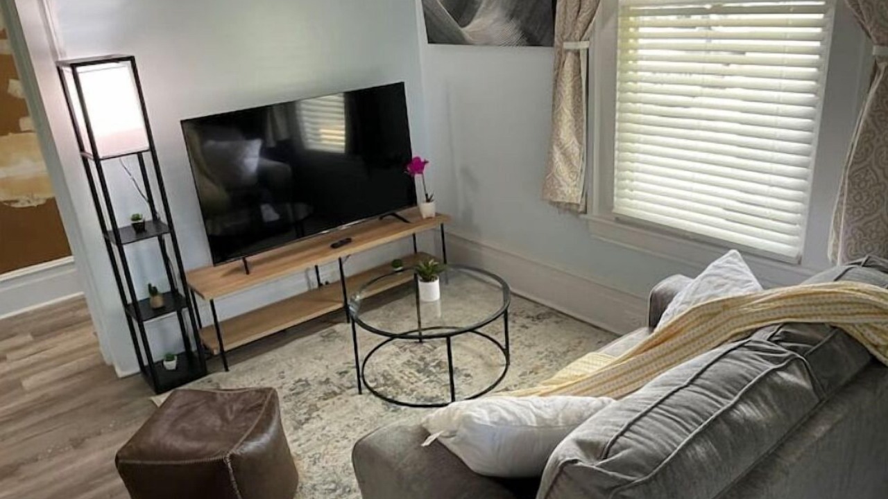 Photo of Livingroom in Montgomery