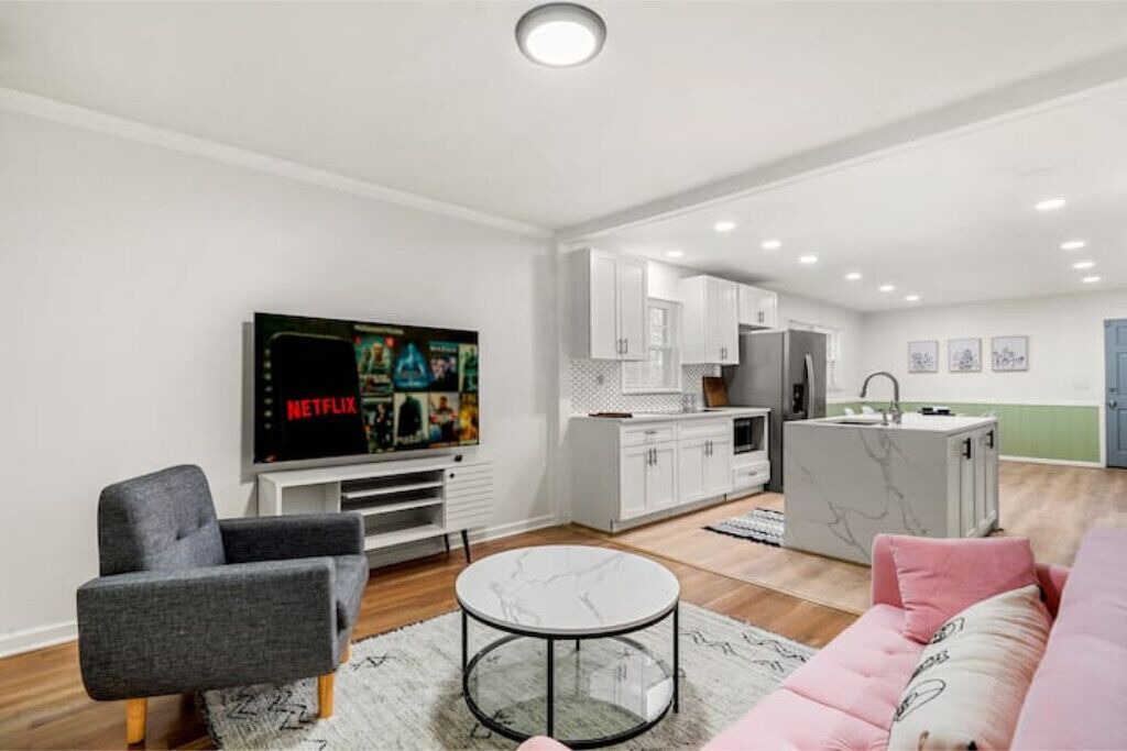 Photo of Livingroom in Briarcliff Heights