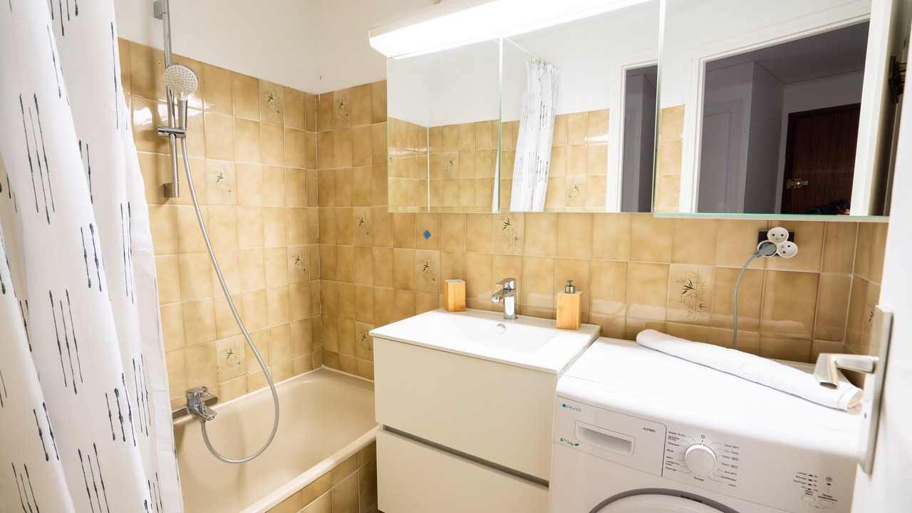 Photo of Bathroom in Duingt