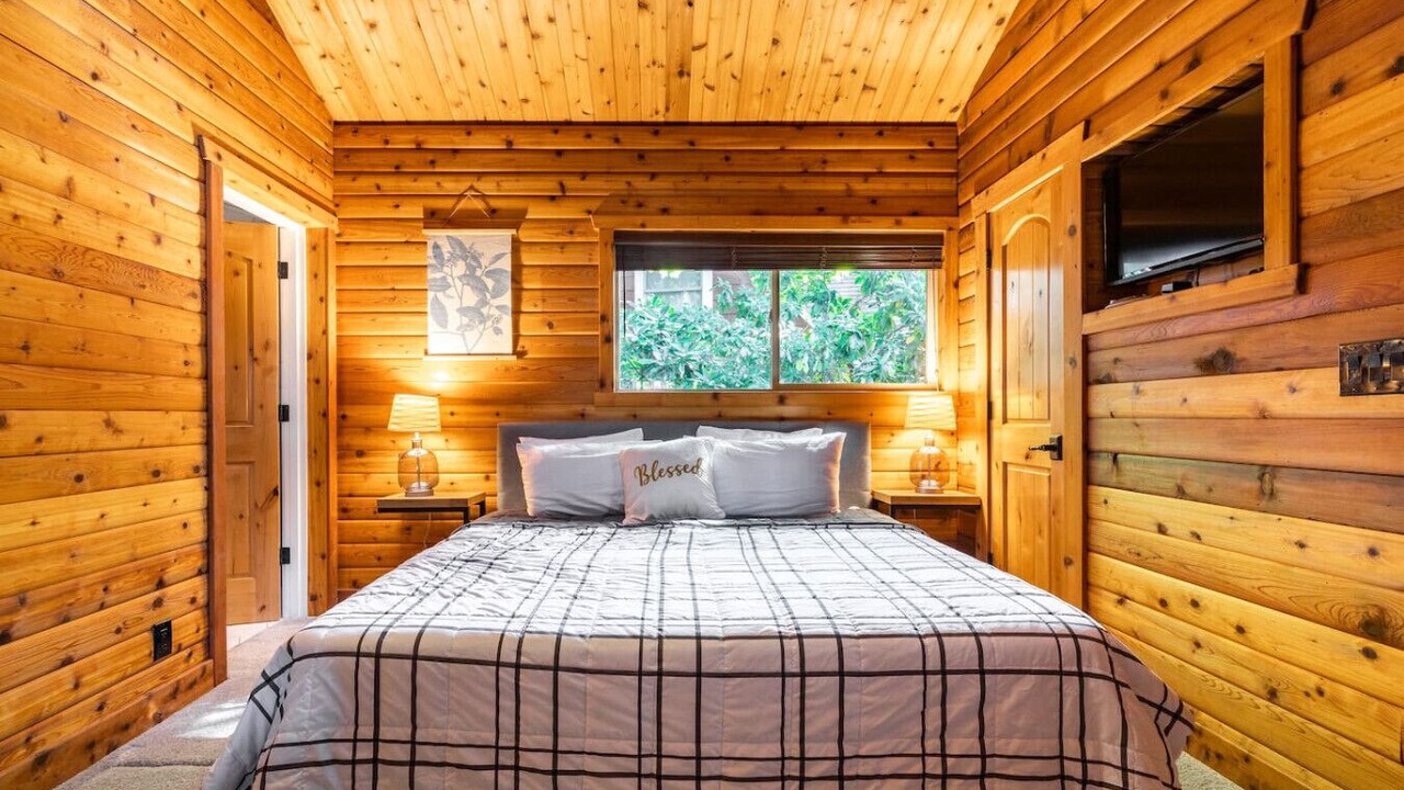 Photo of Others in Fall City