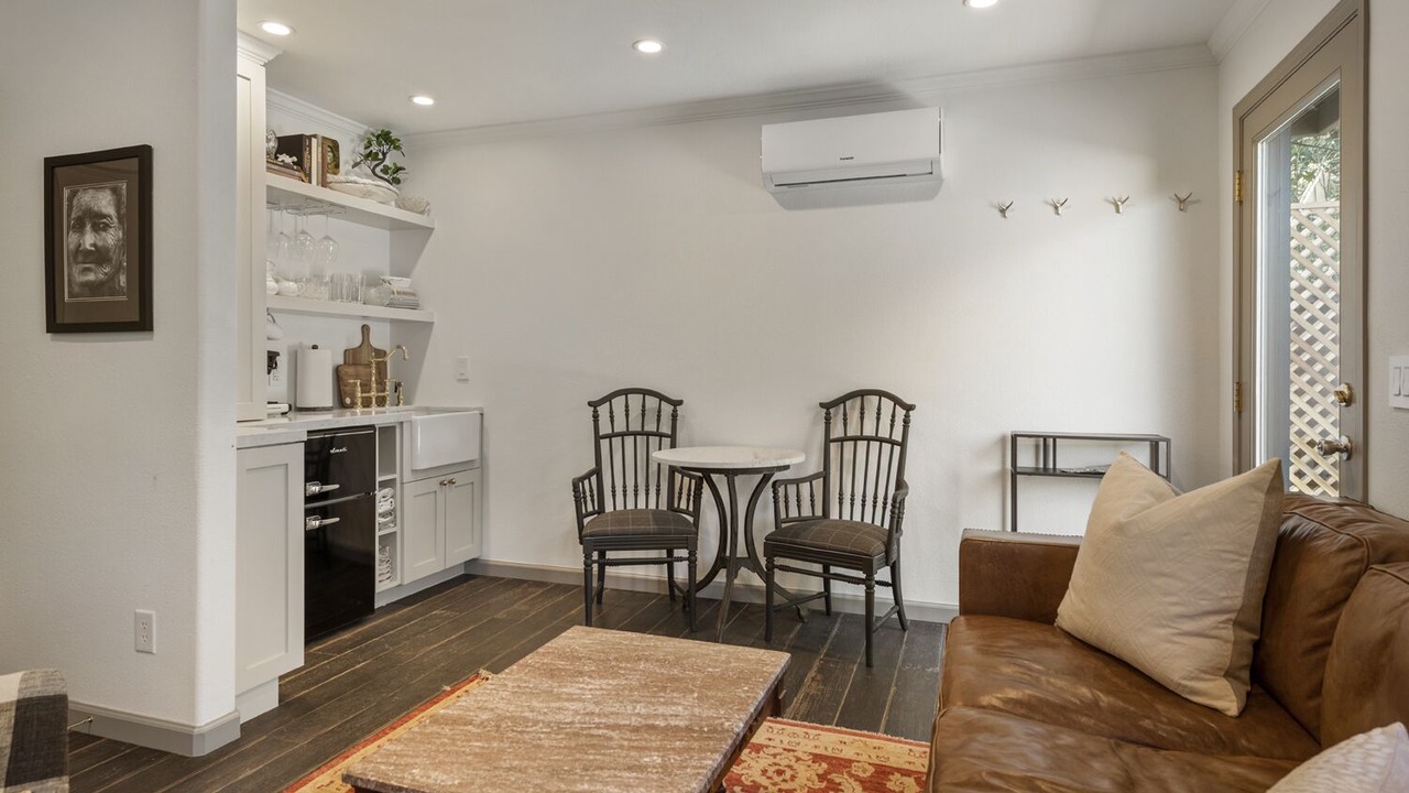 Photo of Livingroom in Freestone