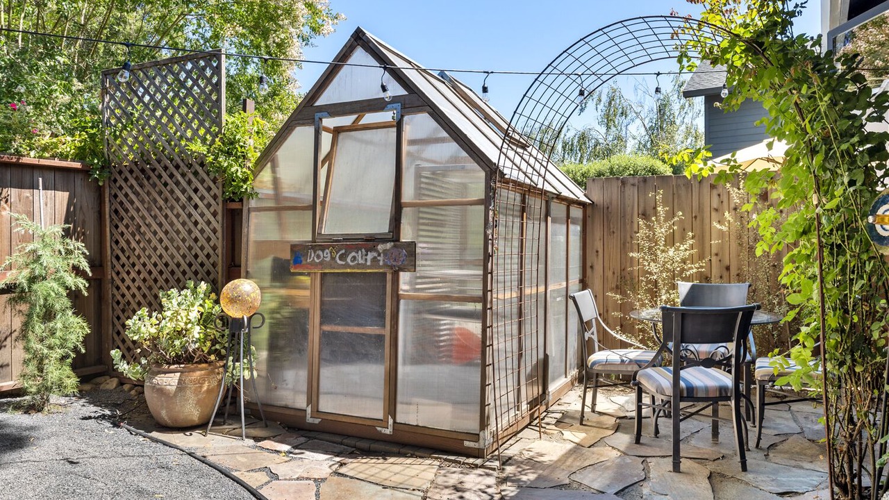 Photo of Outdoor in Freestone