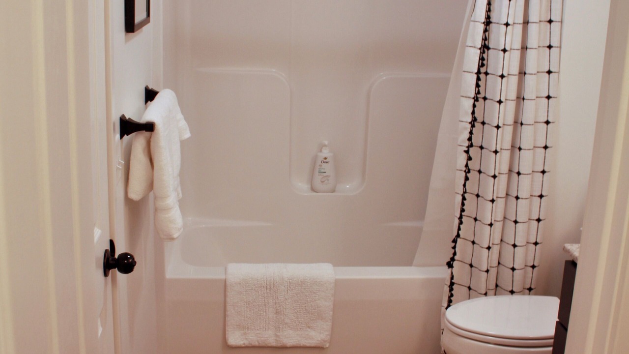 Photo of Bathroom in Lincoln