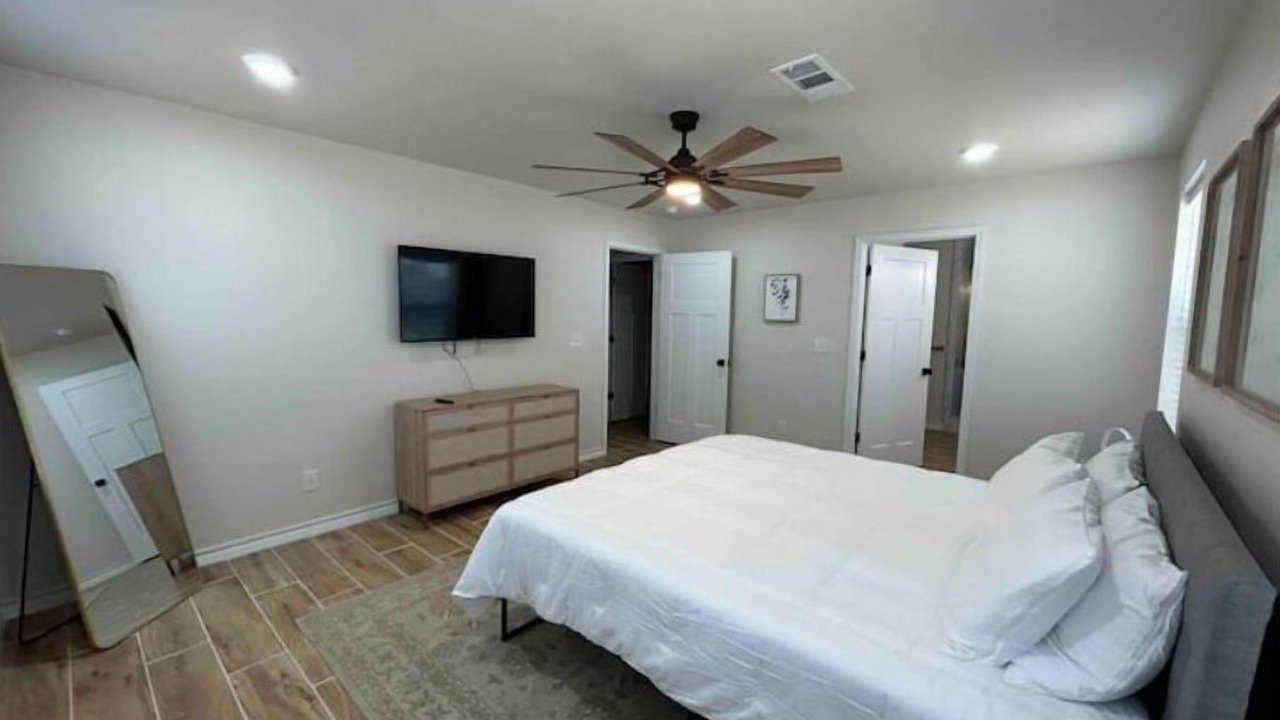 Photo of Bedroom in Canyon