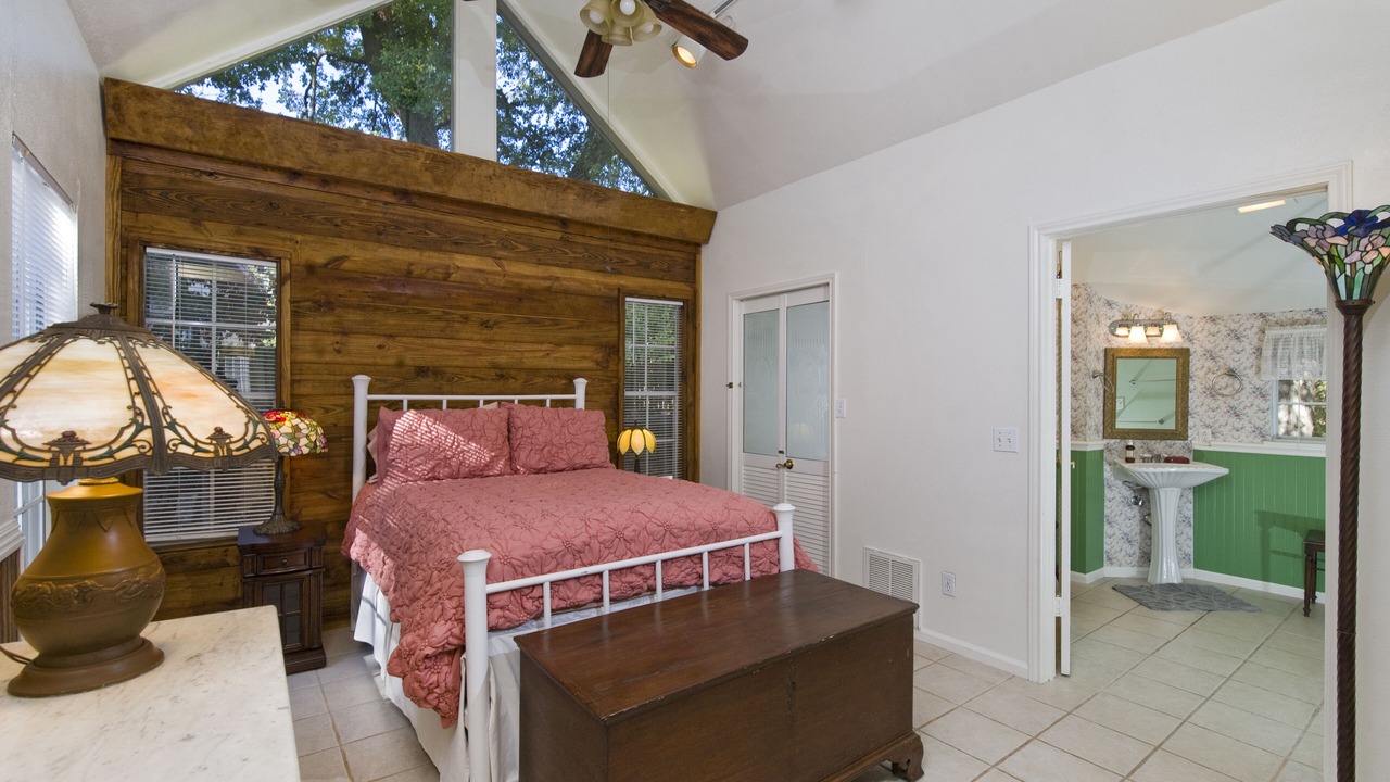 Photo of Bedroom in Heritage