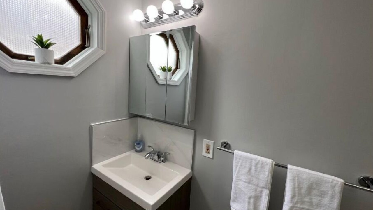 Photo of Bathroom in Center