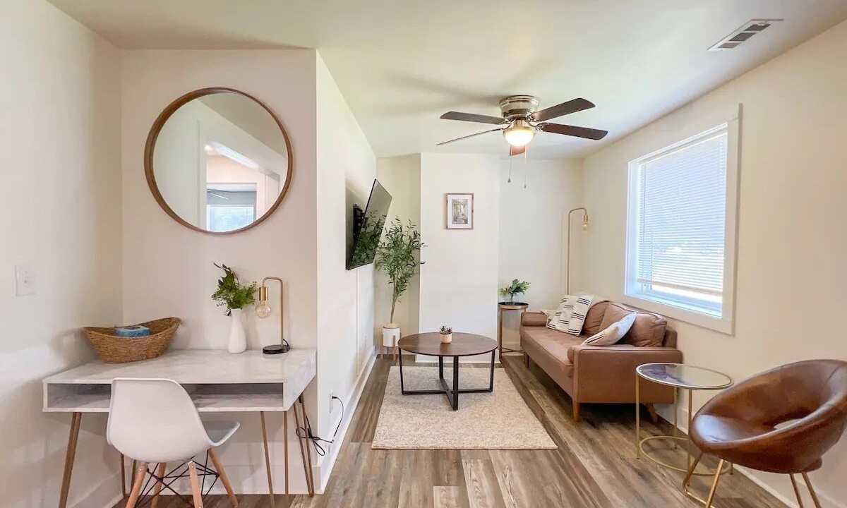 Photo of Livingroom in Parker