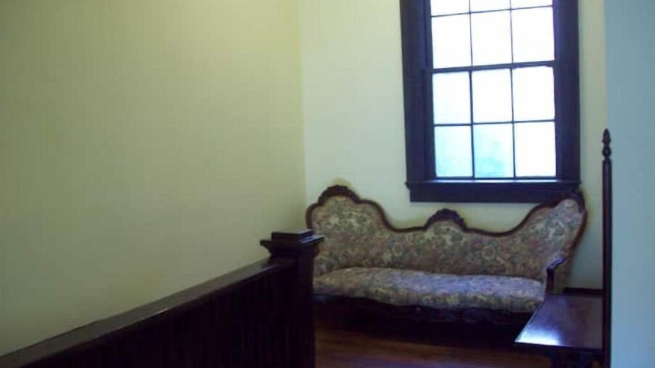 Photo of Livingroom in Macon