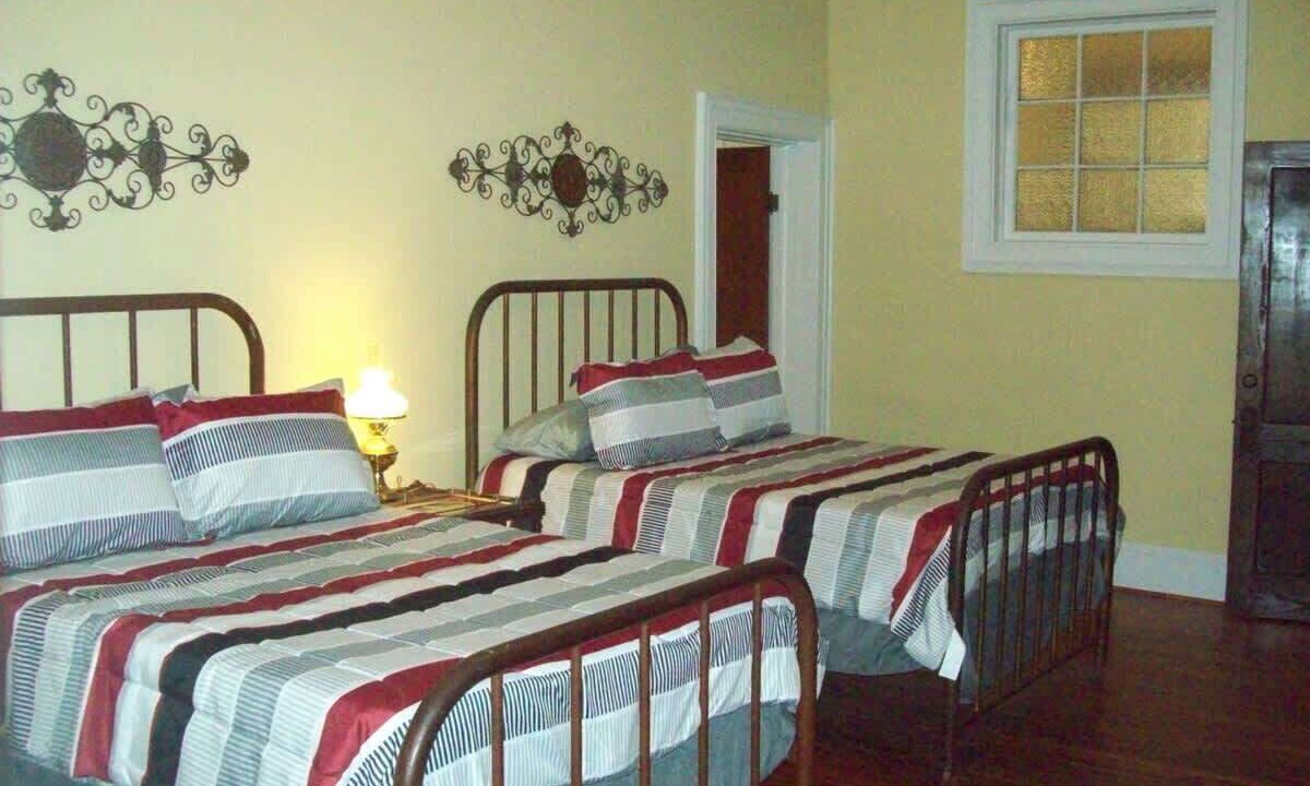 Photo of Others in Macon