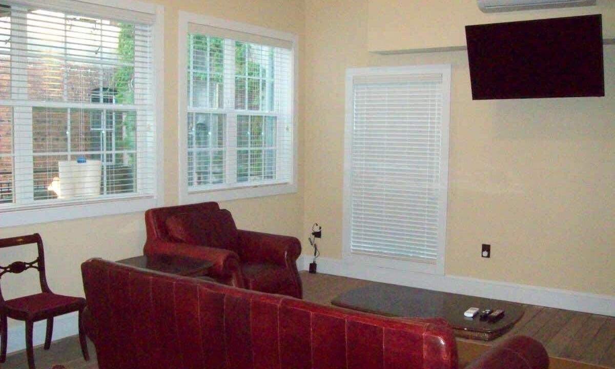 Photo of Others in Macon