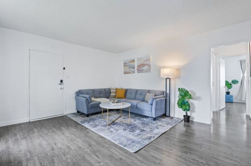 Photo of Livingroom in East Whittier