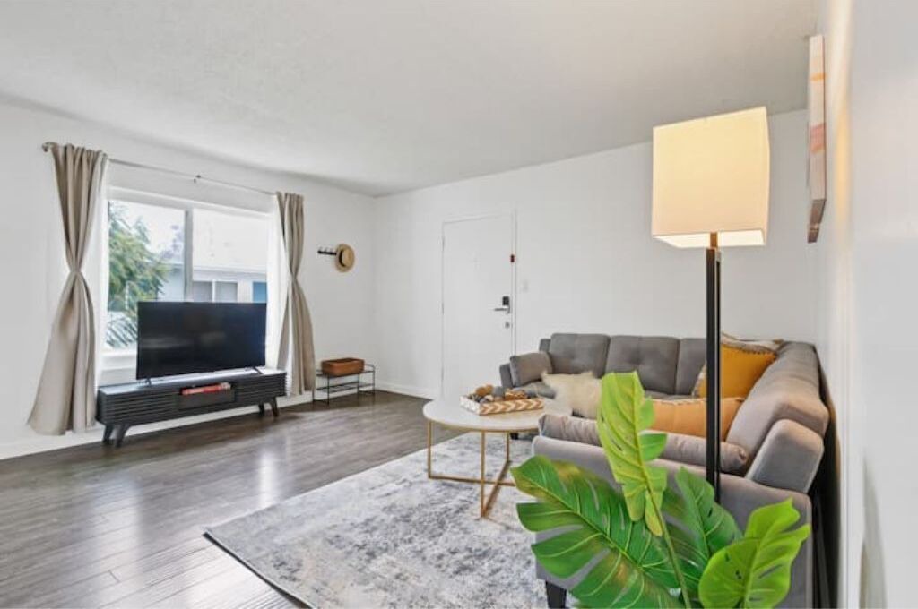 Photo of Livingroom in East Whittier