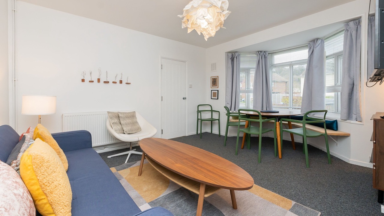 Photo of Livingroom in Severn Beach