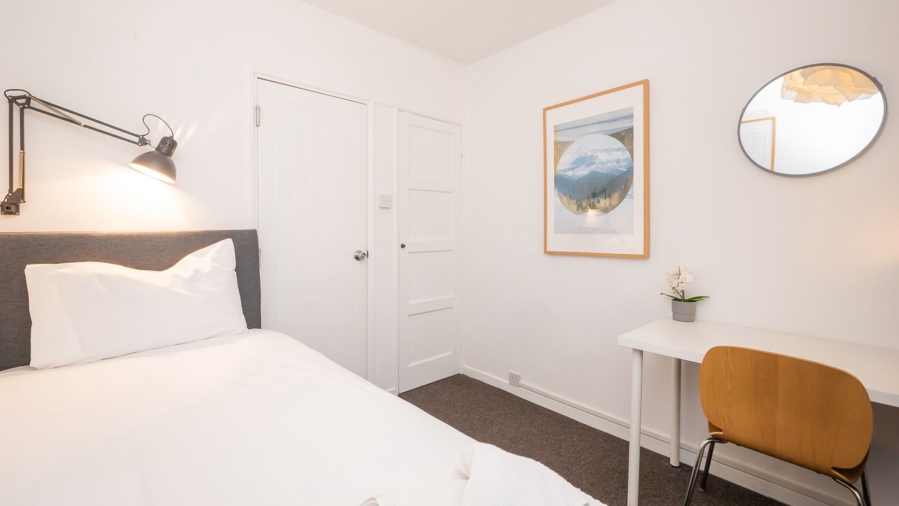 Photo of Bedroom in Severn Beach