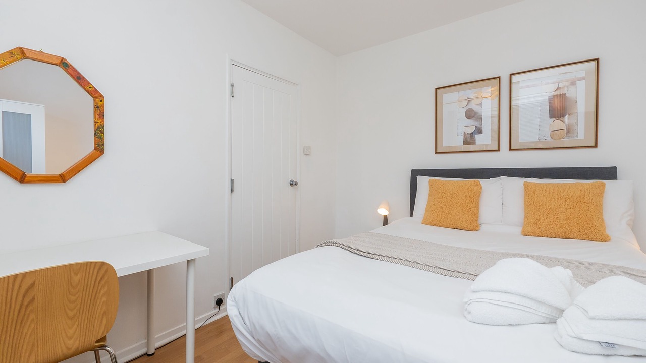 Photo of Bedroom in Severn Beach