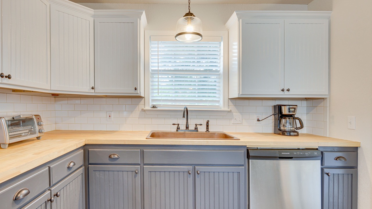 Photo of Kitchen in Mangum