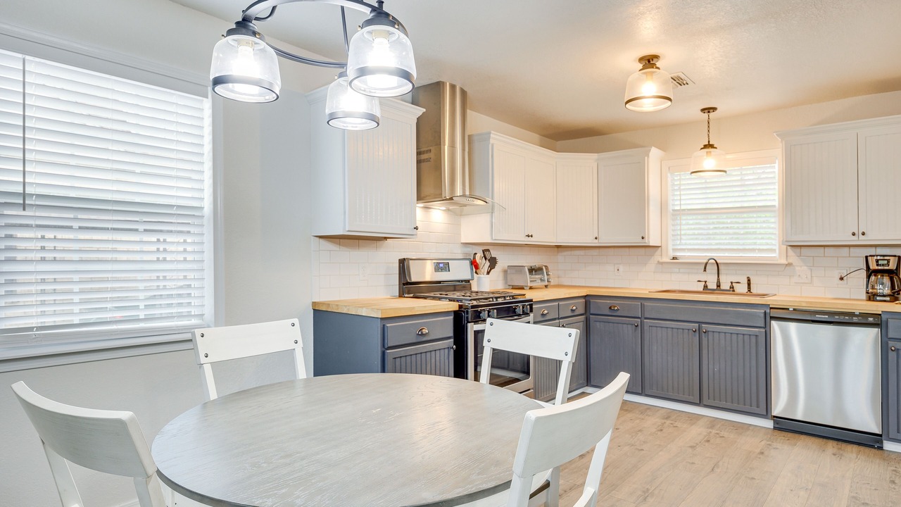 Photo of Kitchen in Mangum
