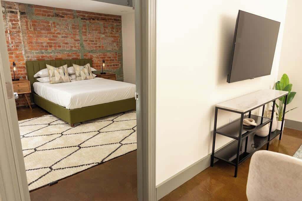 Photo of Bedroom in Roanoke