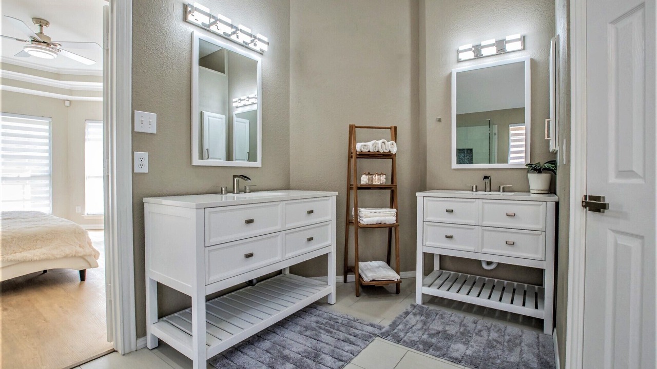 Photo of Bedroom in Valley Ranch