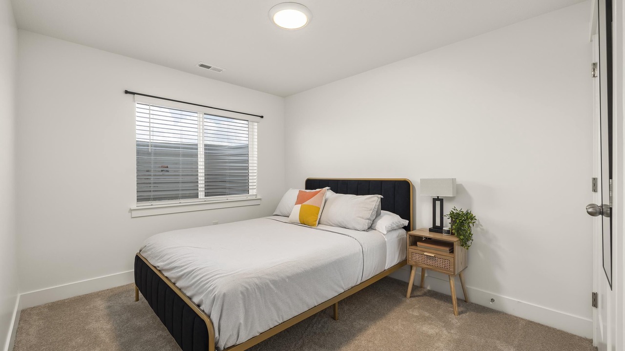 Photo of Bedroom in Bluffdale