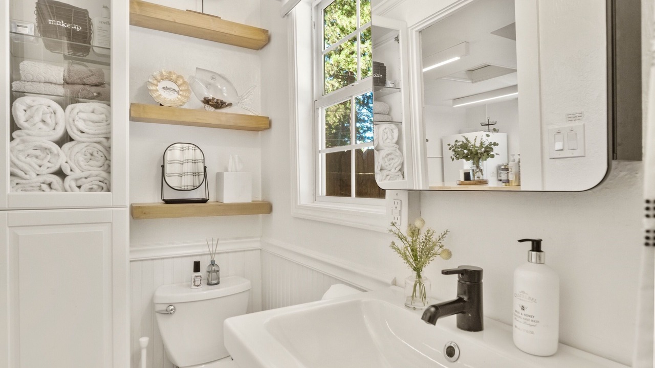 Photo of Bathroom in Kings Beach