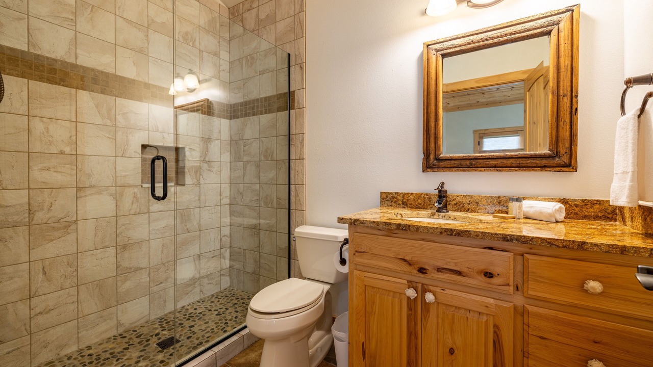 Photo of Bathroom in Wapiti