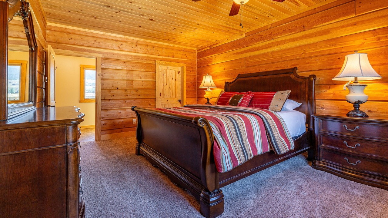 Photo of Bedroom in Wapiti