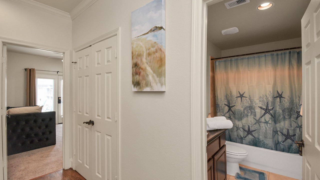 Photo of Bathroom in Woodlake - Briar Meadow
