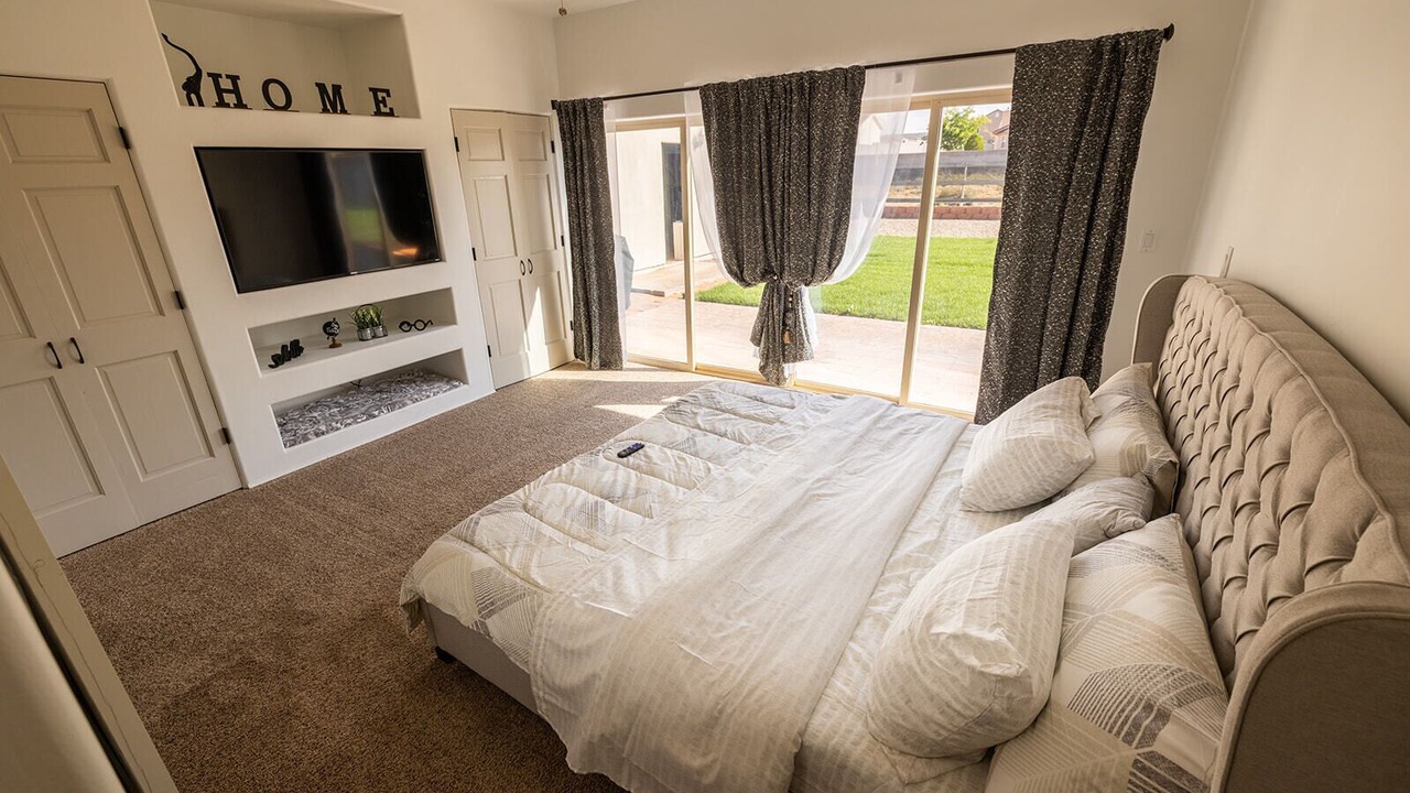 Photo of Bedroom in Page
