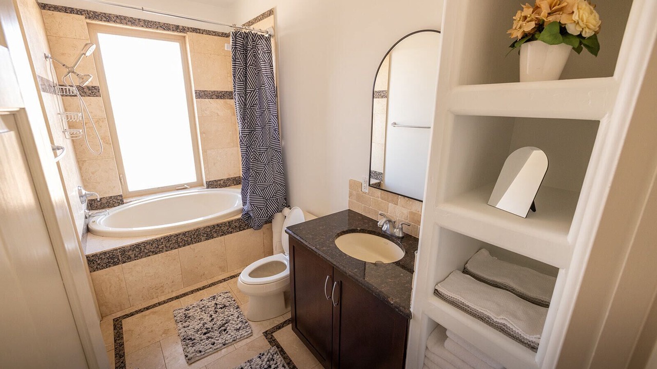 Photo of Bathroom in Page