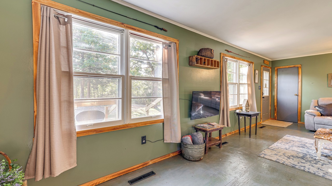 Photo of Livingroom in Cassville