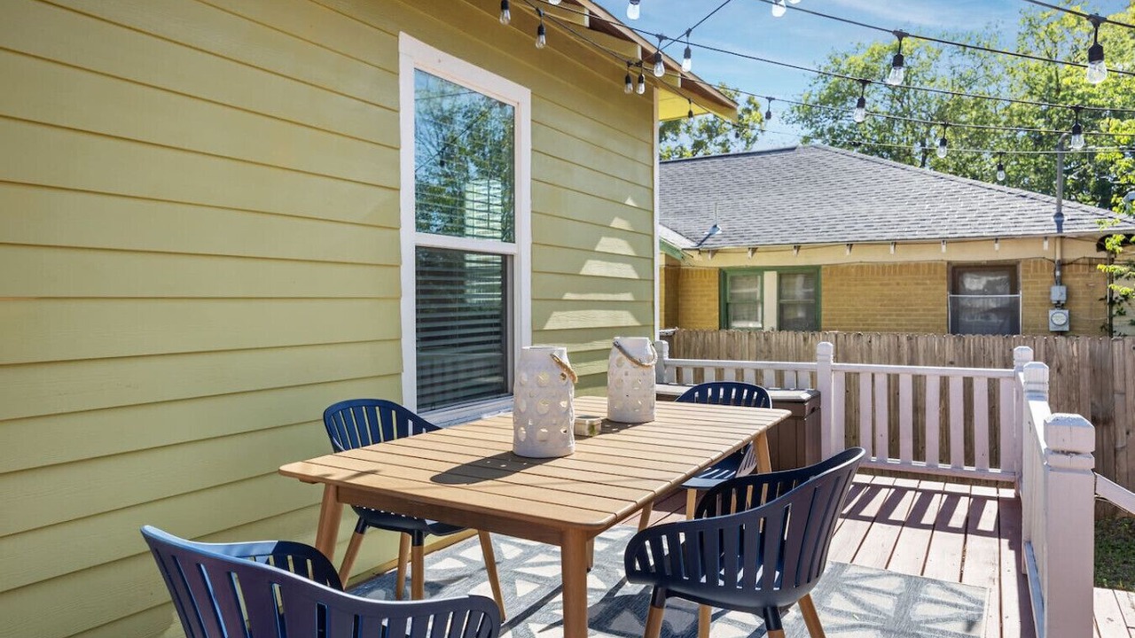 Photo of Outdoor in Oak Cliff