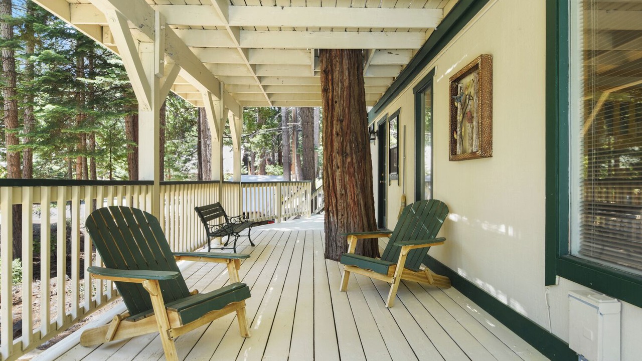 Photo of Patio Balcony in Carnelian Bay