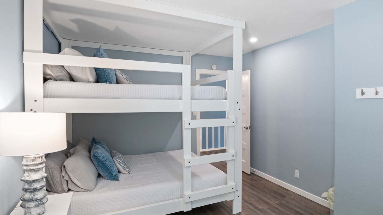 Photo of Bedroom in Lake Ozark