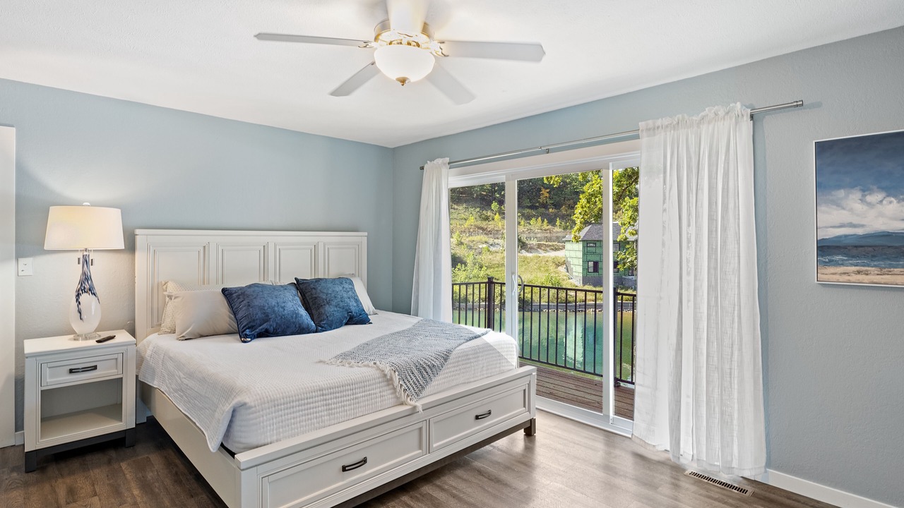 Photo of Bedroom in Lake Ozark