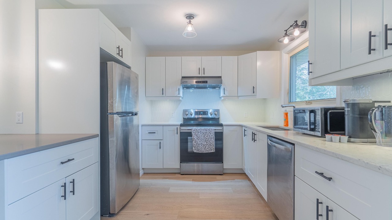 Photo of Kitchen in Lakefield