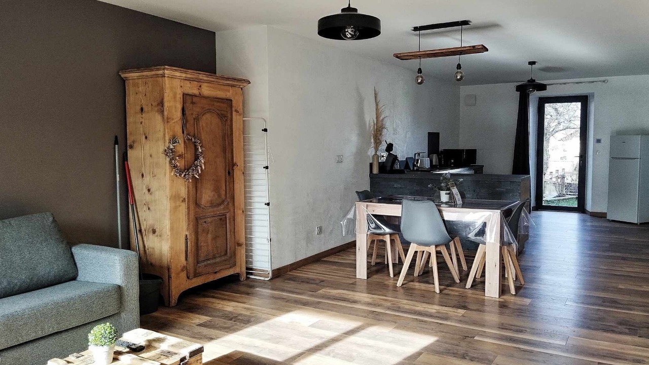 Photo of Livingroom in Lathuile