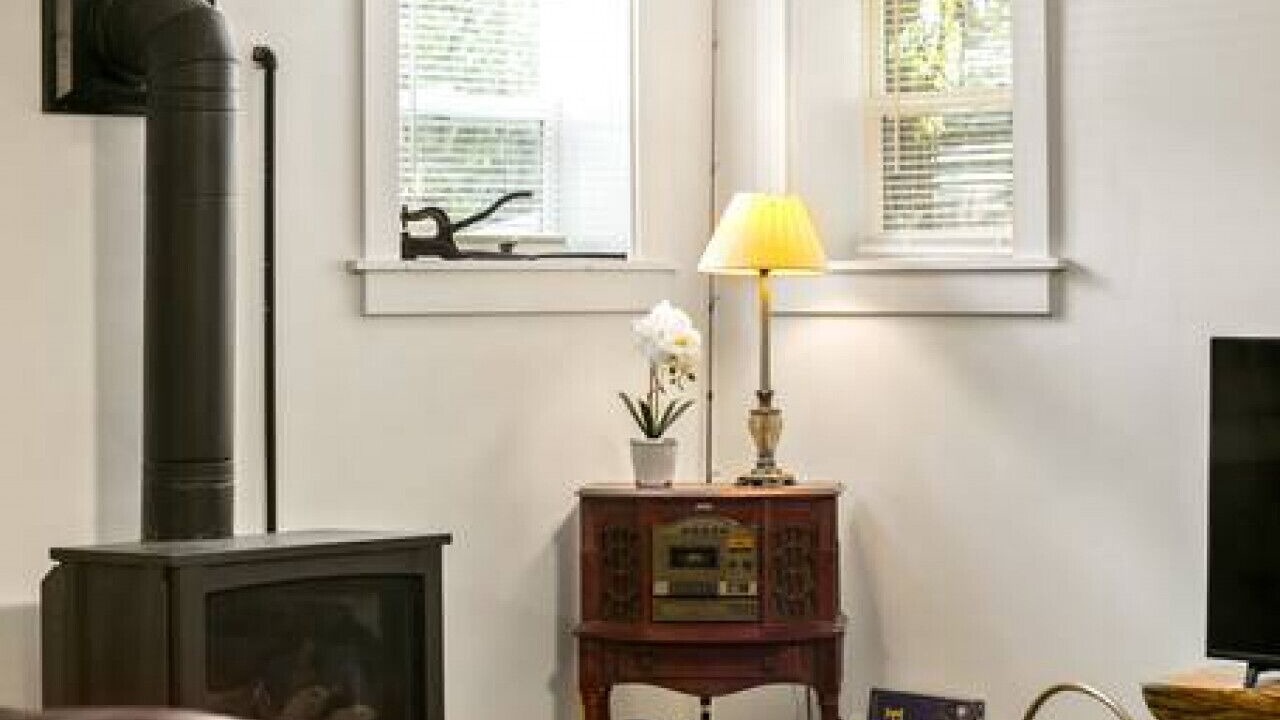 Photo of Others in Central - Terry