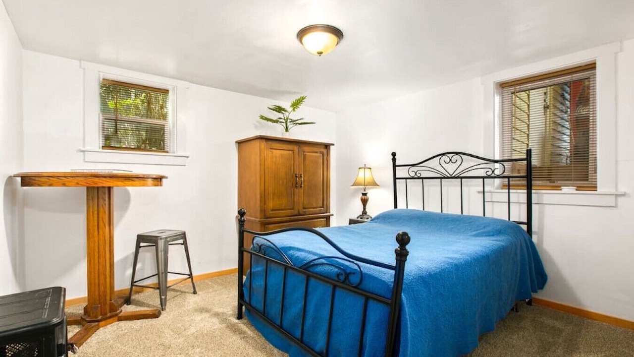 Photo of Bedroom in Central - Terry