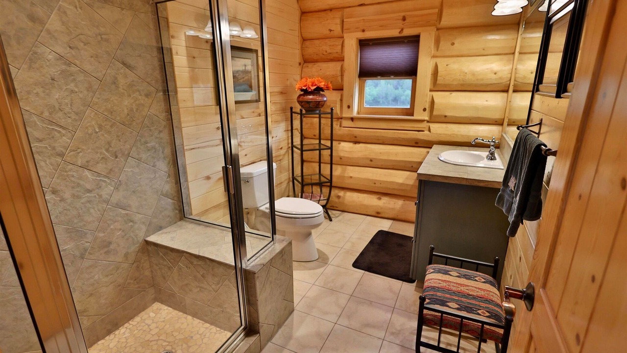 Photo of Bathroom in Paonia