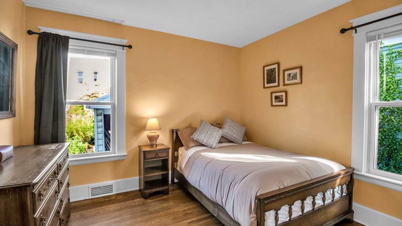 Photo of Bedroom in Black Rock