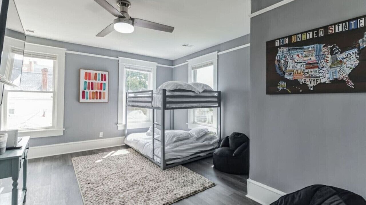 Photo of Bedroom in Downtown
