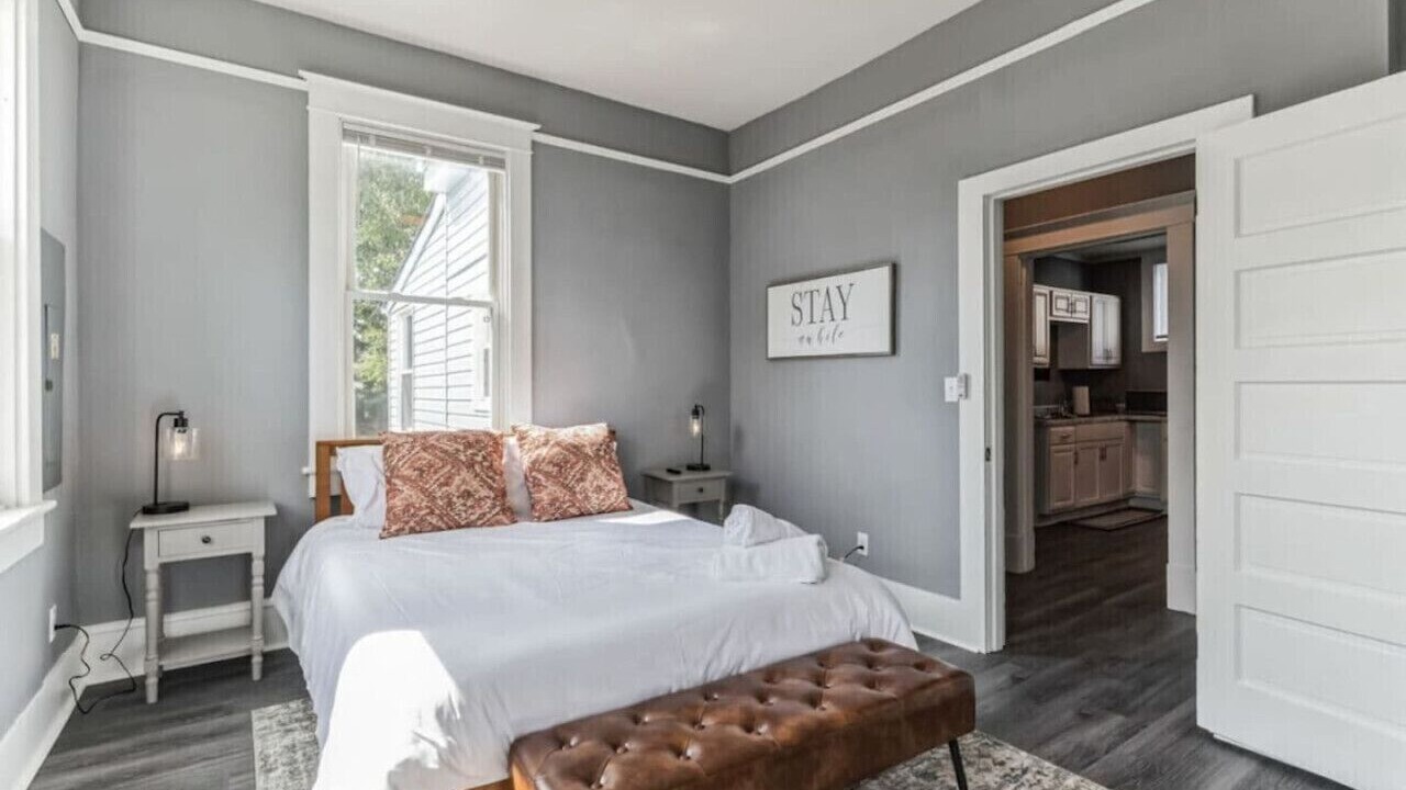 Photo of Bedroom in Downtown