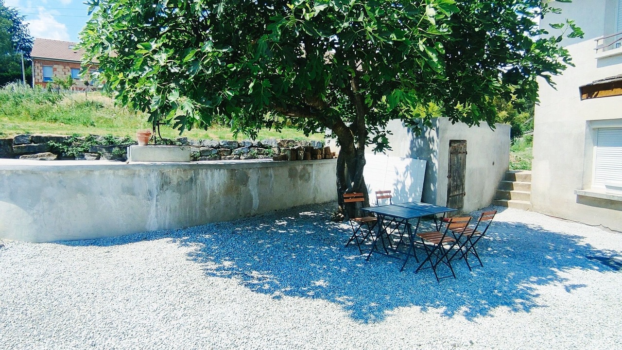 Photo of Outdoor in Saint-Jean-de-Vaux