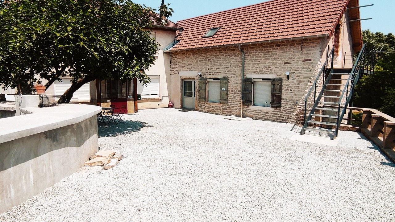 Photo of Outdoor in Saint-Jean-de-Vaux