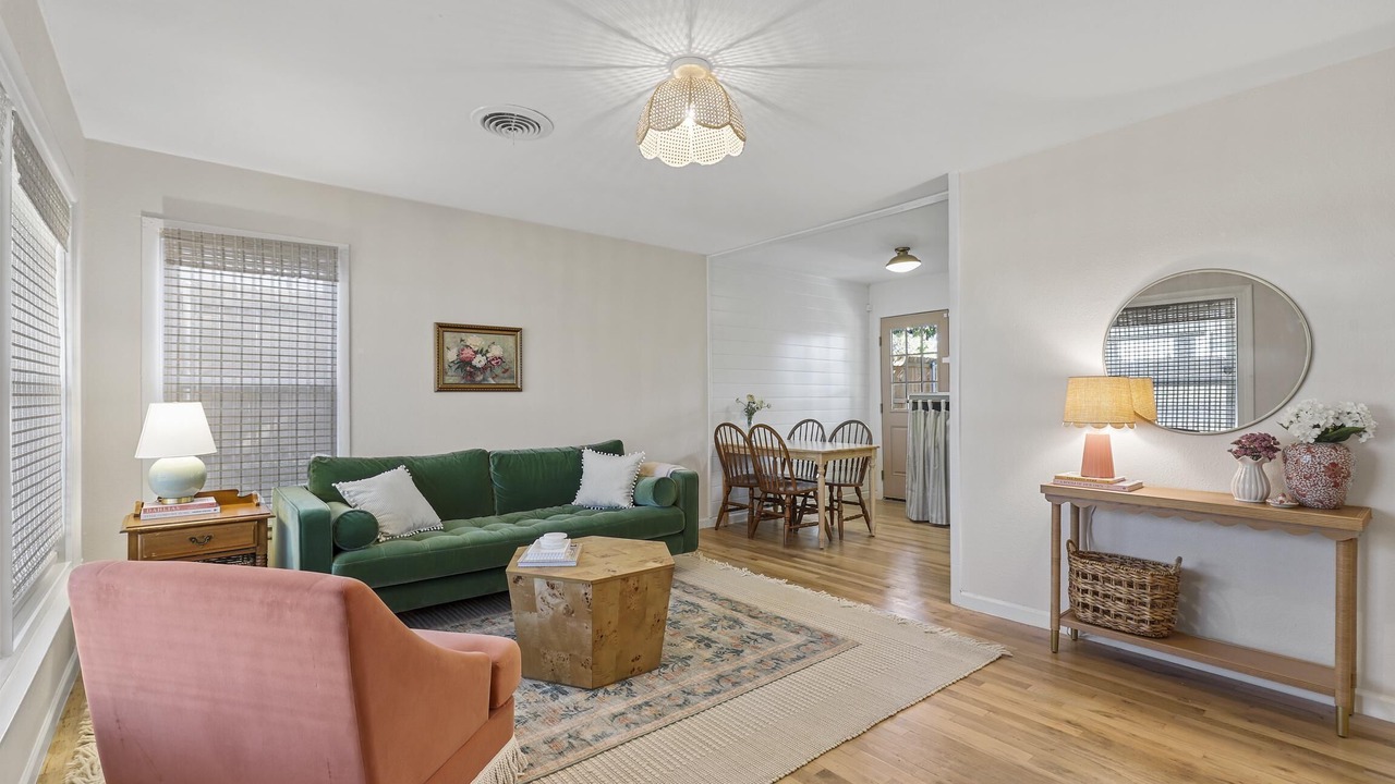 Photo of Livingroom in Fort Worth