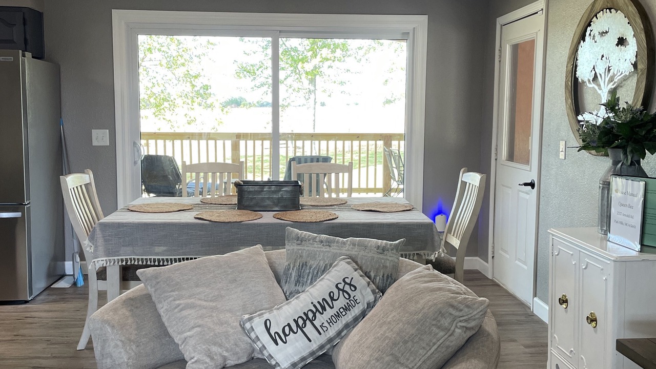Photo of Livingroom in Doe Run