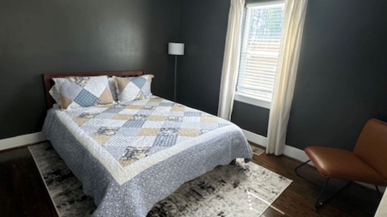 Photo of Bedroom in Kennesaw