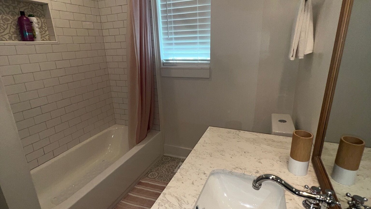 Photo of Bathroom in Kennesaw