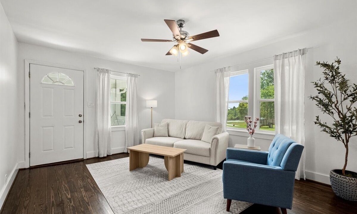 Photo of Bedroom in Kennesaw